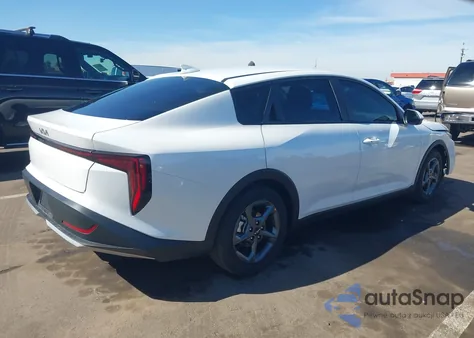 2025 Kia K4 Lxs z USA, uszkodzony, nr VIN 3KPFT4DE3SE191664